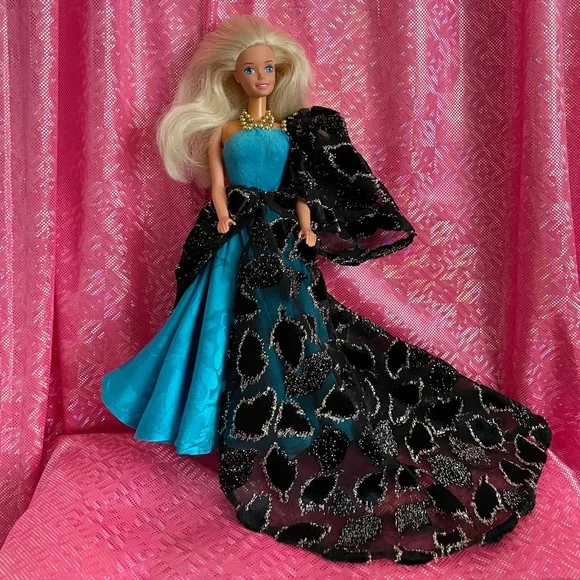 Mattel Toys Fashion Princess Barbie Doll In Blackblue